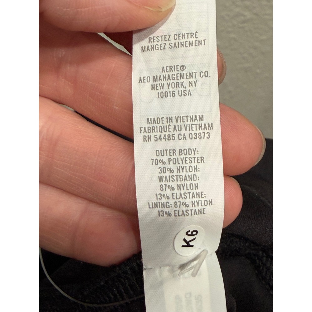 NWT OFFLINE by Aerie Real Me Bubble Skort Black Mini Skirt S Athleisure Tennis - Picture 9 of 9